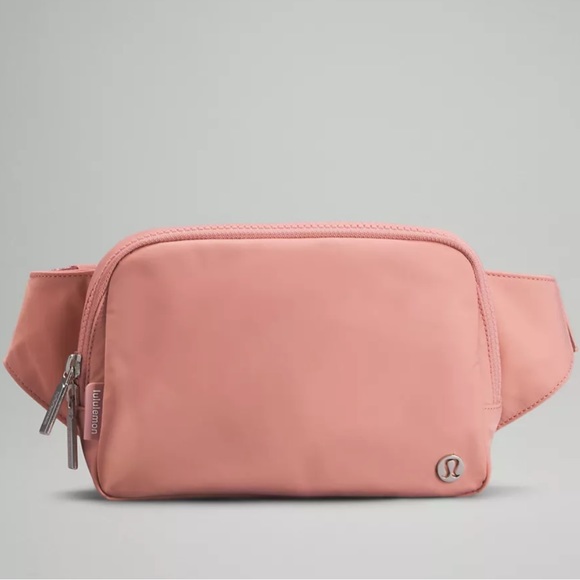 Lululemon Everywhere Belt Bag Large 2L - Picture 1 of 5